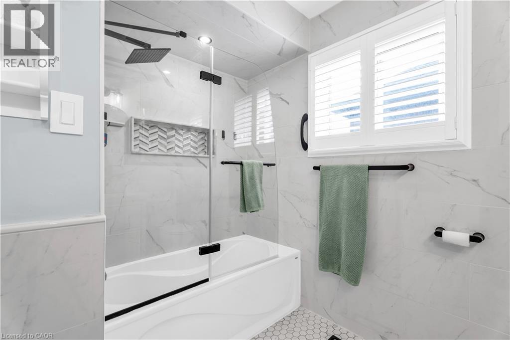48 CHESTER Crescent, Georgetown, Ontario, L7G5W5 — Photo 35