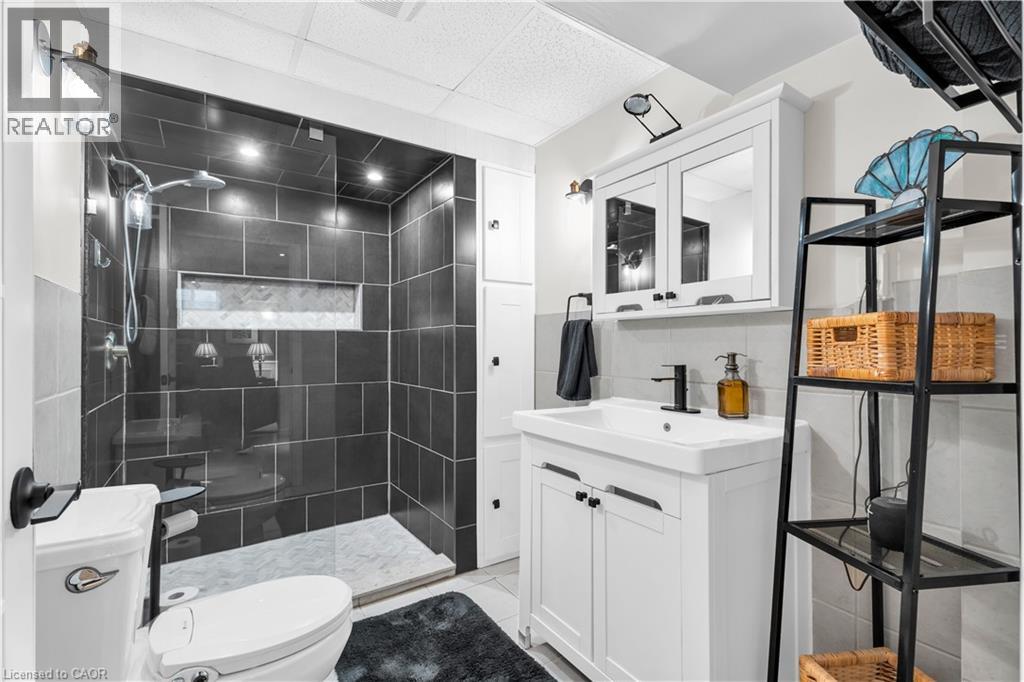 48 CHESTER Crescent, Georgetown, Ontario, L7G5W5 — Photo 41