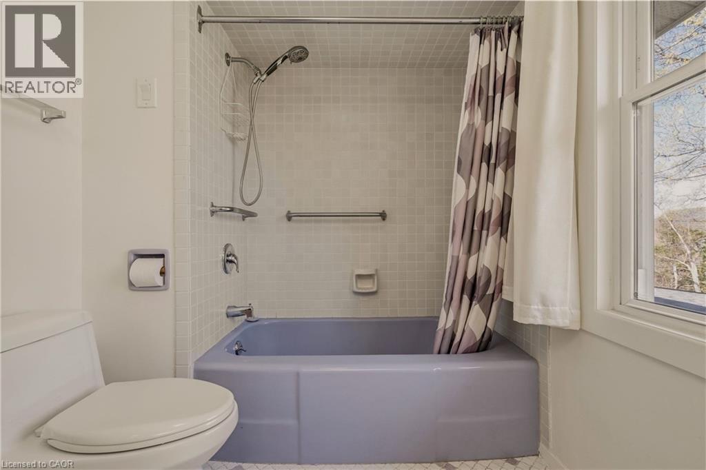 88 BERTRAM Drive, Dundas, Ontario, L9H4T7 — Photo 34
