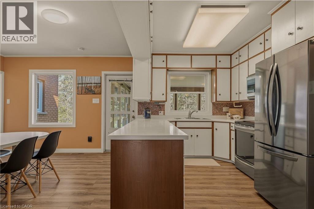 88 BERTRAM Drive, Dundas, Ontario, L9H4T7 — Photo 7