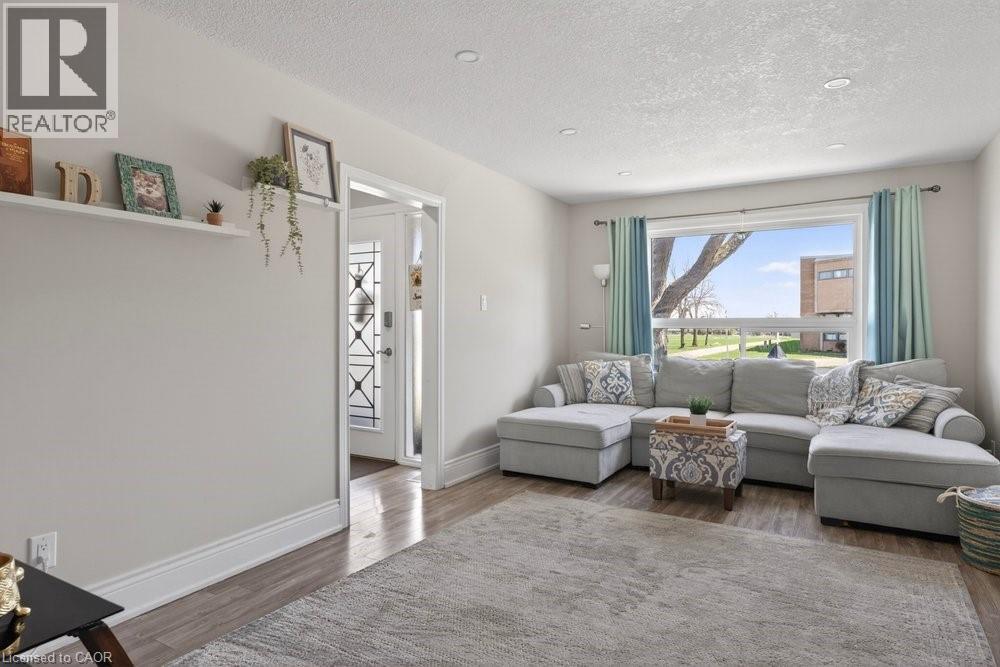 62 PALMER Road, Hamilton, Ontario, L8T3E8 — Photo 10