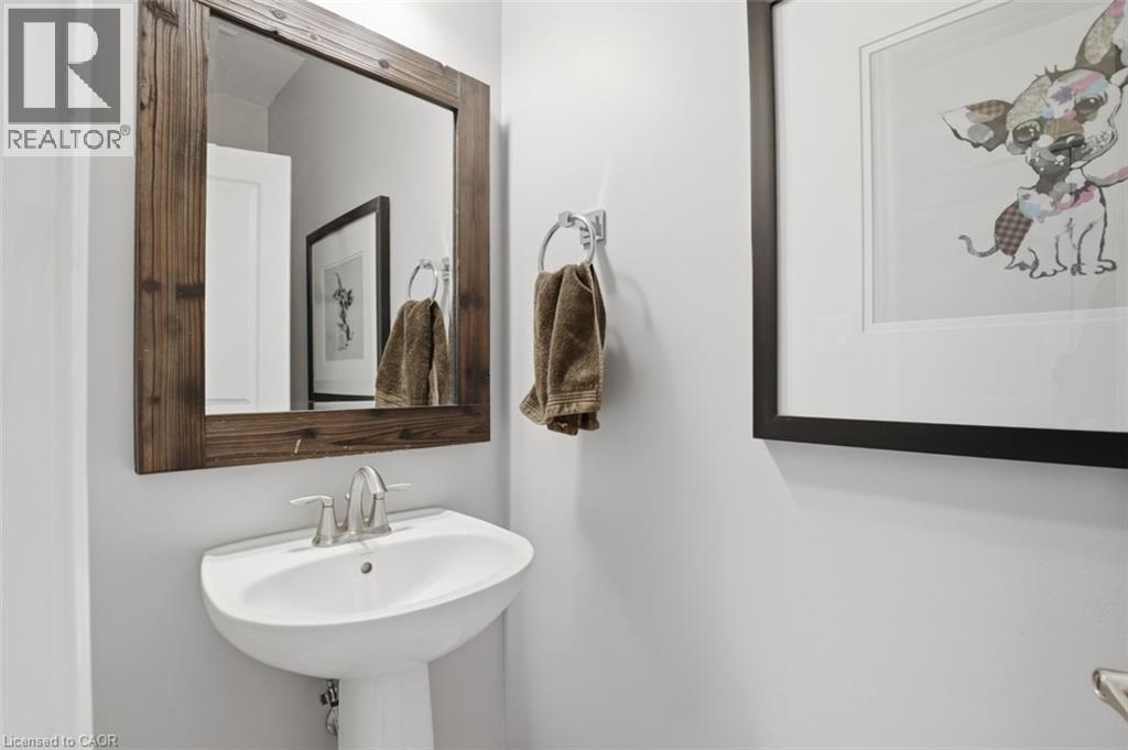 909 KING RAIL Court, Kitchener, Ontario, N2K0B1 — Photo 11