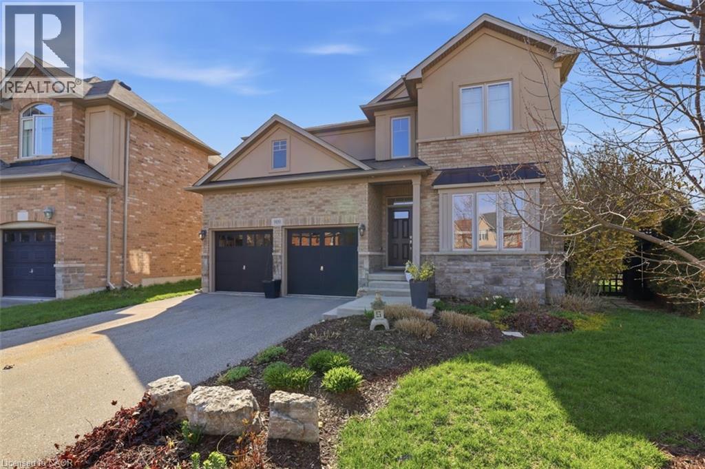 909 KING RAIL Court, Kitchener, Ontario, N2K0B1 — Photo 2