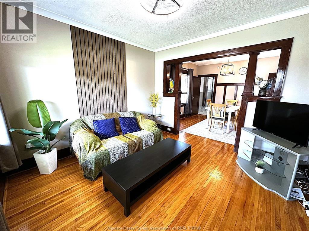 1310 Bruce, Windsor, Ontario, N8X1X3 — Photo 4