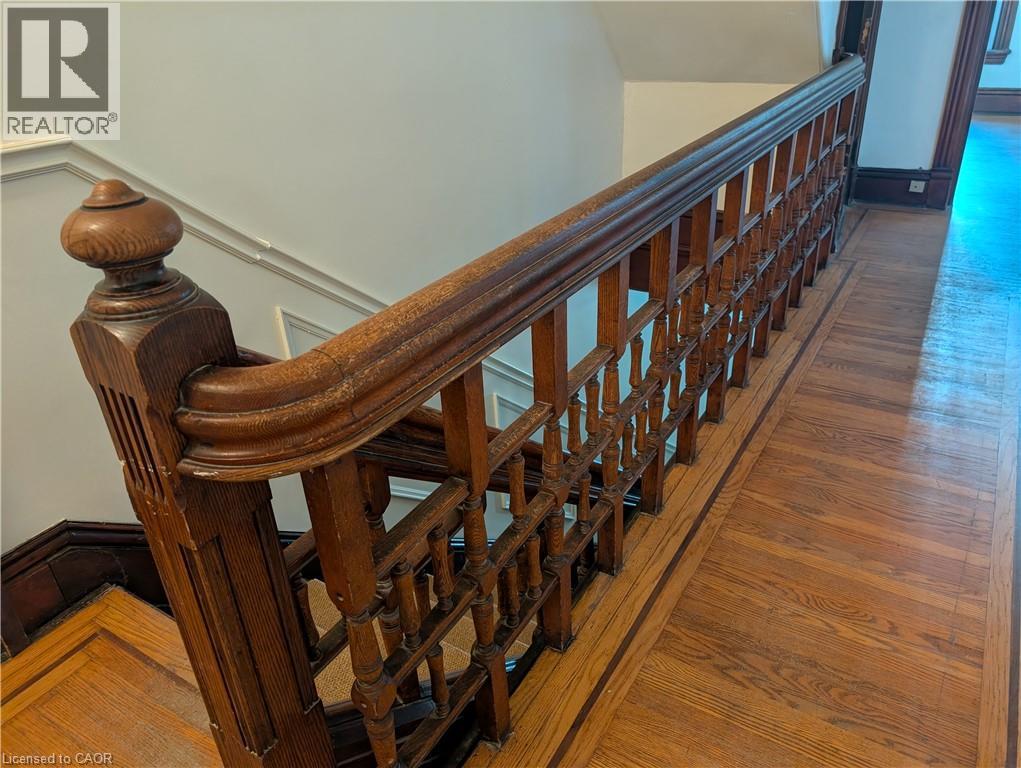 141 BOLD Street Unit# 2, Hamilton, Ontario, L8P1T9 — Photo 4