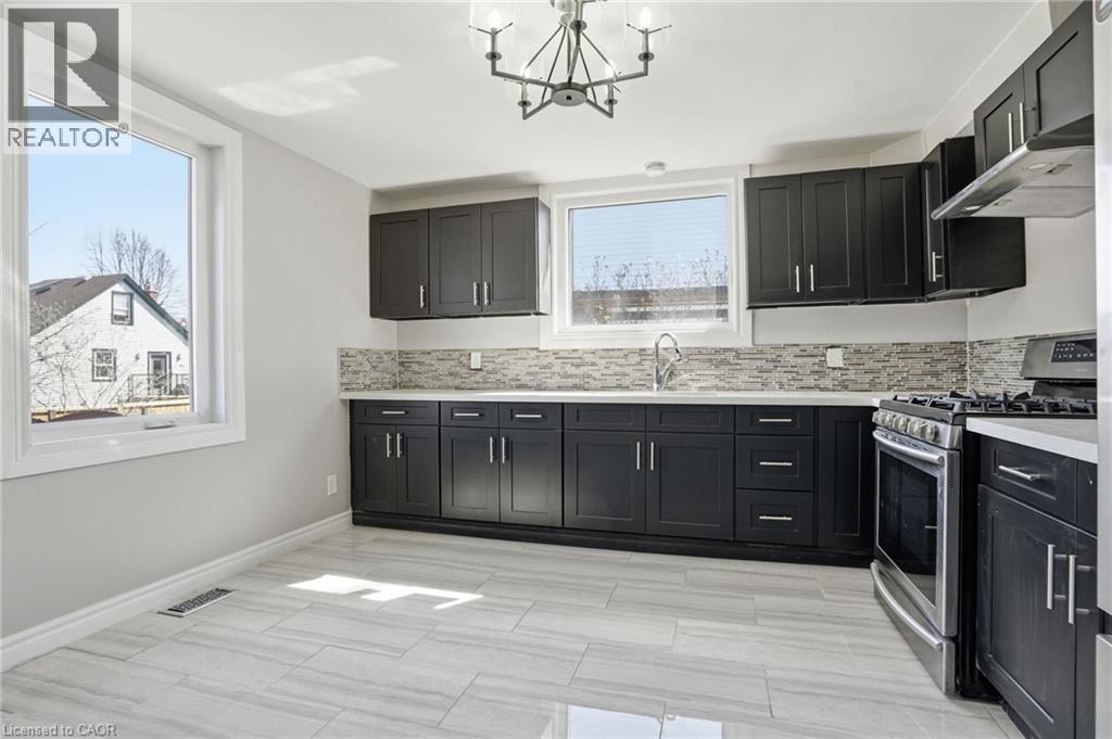 687 UPPER JAMES Street, Hamilton, Ontario, L9C2Z4 — Photo 10