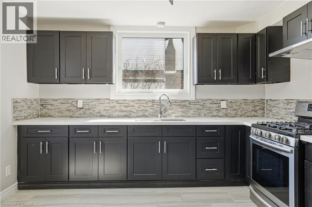 687 UPPER JAMES Street, Hamilton, Ontario, L9C2Z4 — Photo 11