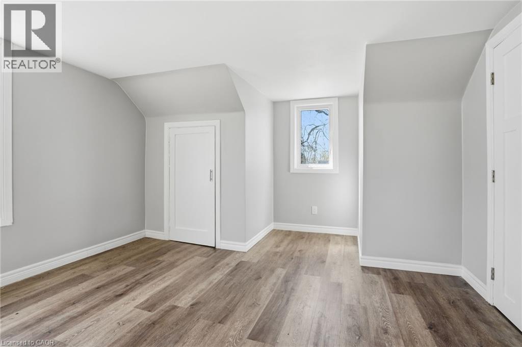 687 UPPER JAMES Street, Hamilton, Ontario, L9C2Z4 — Photo 24