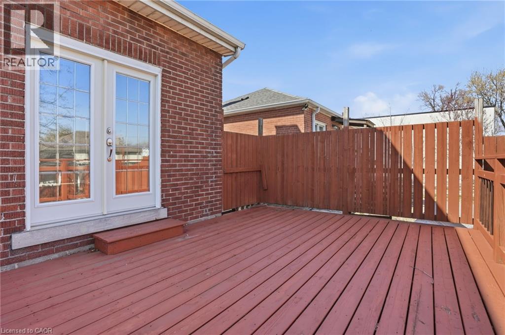 687 UPPER JAMES Street, Hamilton, Ontario, L9C2Z4 — Photo 34