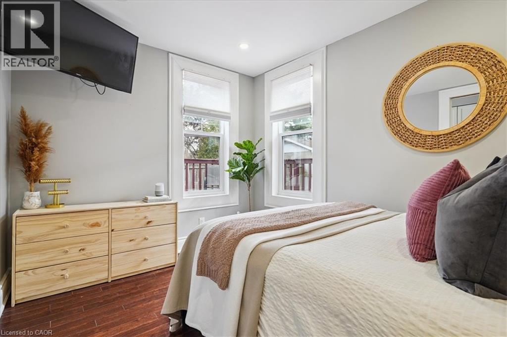 32 ALLAN Avenue, Hamilton, Ontario, L8H2C9 — Photo 21