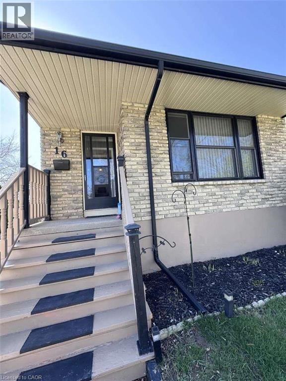 16 BULA Drive, St. Catharines, Ontario, L2N6R6 — Photo 2