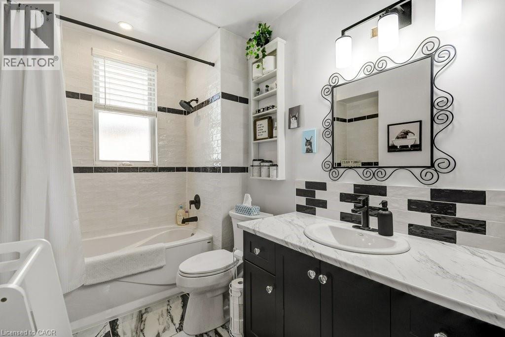 30 EAST 15TH Street, Hamilton, Ontario, L9A4E7 — Photo 18