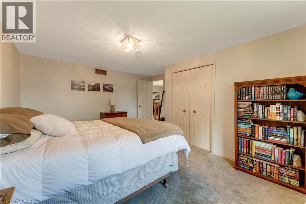 11 DARLINGTON Place, Kitchener, Ontario, N2A3M3 — Photo 26