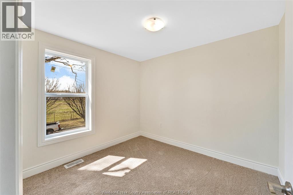 1092 ST. LUKE, Windsor, Ontario, N8Y3M8 — Photo 9