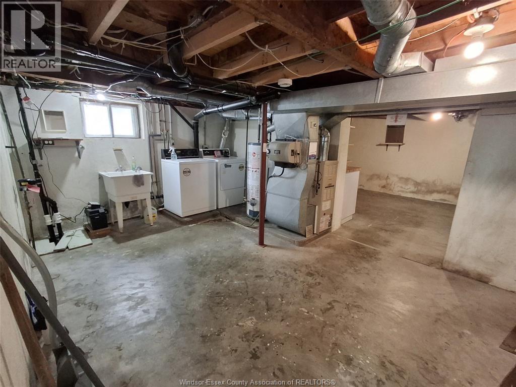 2352 WELLESLEY, Windsor, Ontario, N8W2G2 — Photo 13