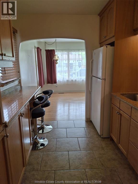 2352 WELLESLEY, Windsor, Ontario, N8W2G2 — Photo 4