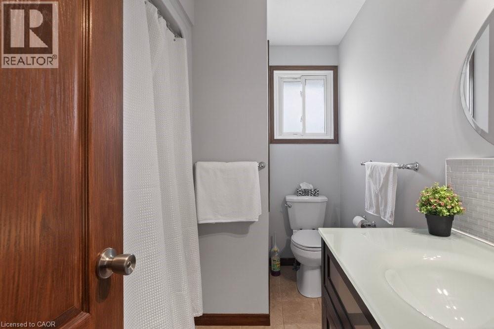 39 CEDARDALE Avenue, St. Catharines, Ontario, L2P1B4 — Photo 24