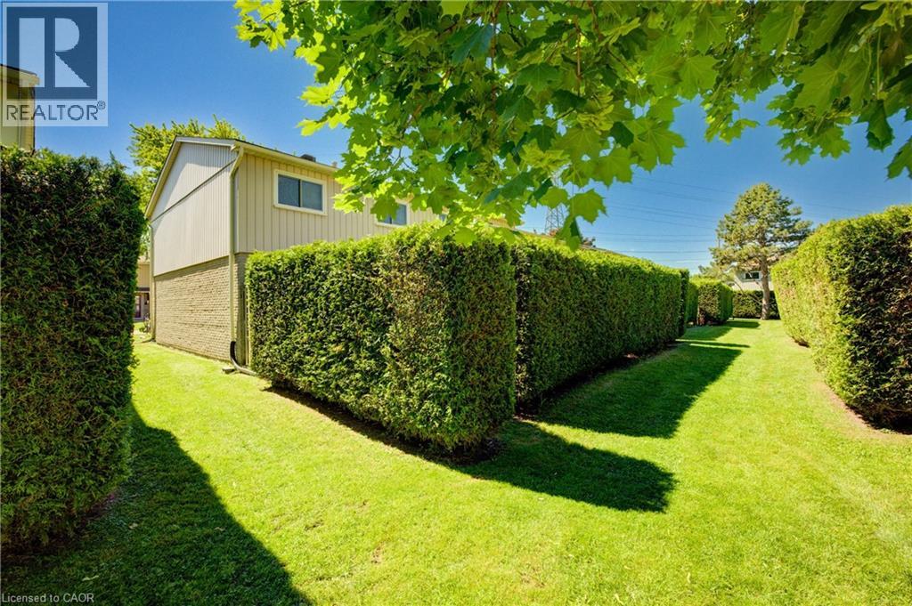 51 PAULANDER Drive Unit# 60, Kitchener, Ontario, N2M5E5 — Photo 22