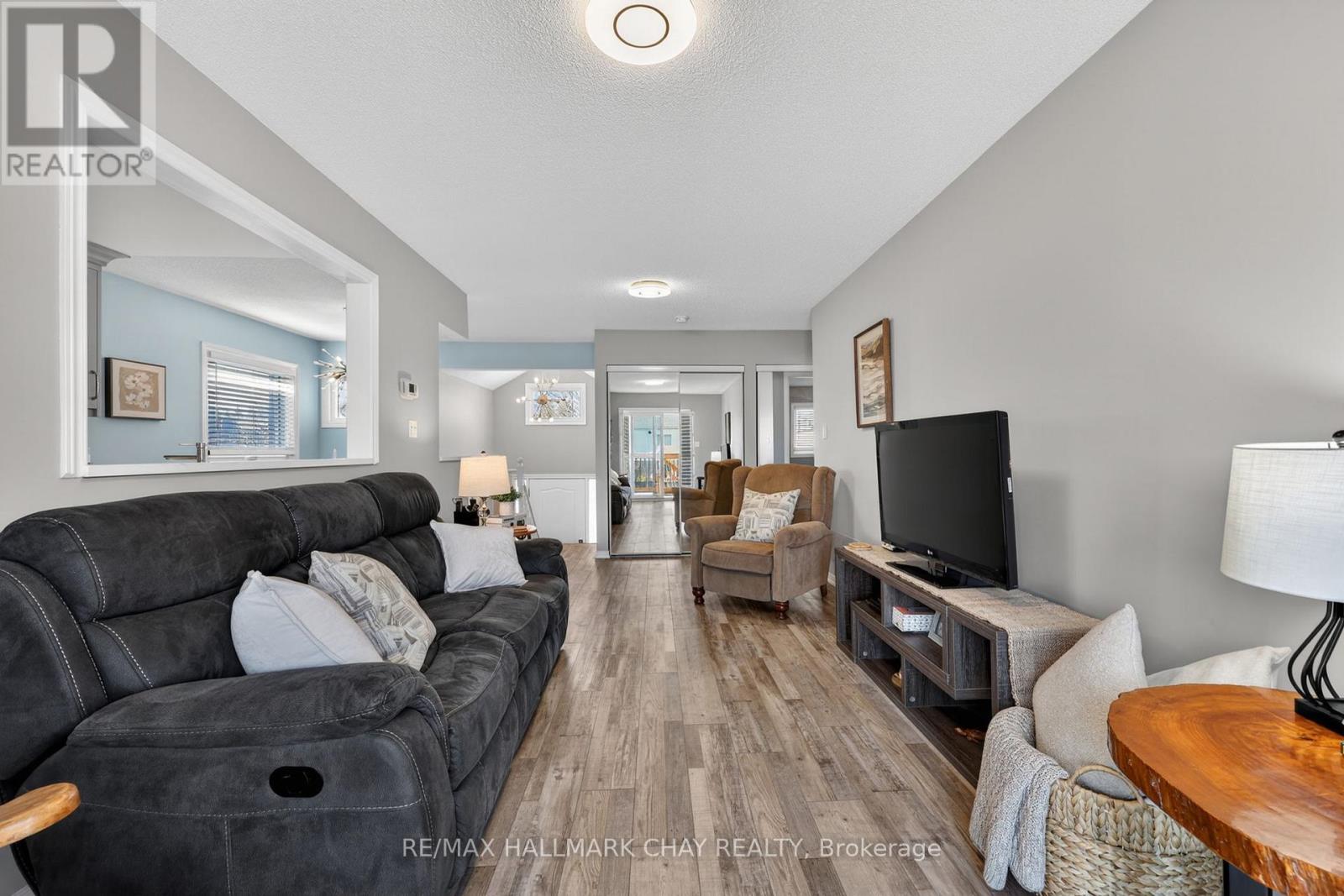 194 WESSENGER DRIVE, Barrie (Holly), Ontario, L4N8N9 — Photo 11