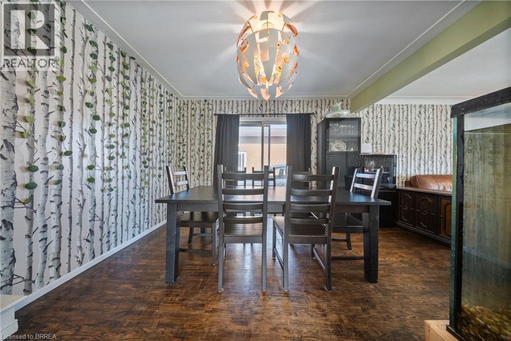 330 EAST 18TH Street, Hamilton, Ontario, L9A4P8 — Photo 7