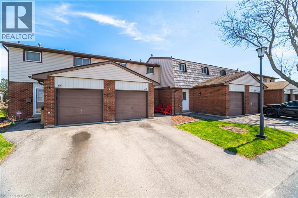 1350 LIMERIDGE Road E Unit# 68, Hamilton, Ontario, L8W1L6 — Photo 2