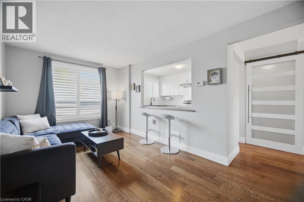 1350 LIMERIDGE Road E Unit# 68, Hamilton, Ontario, L8W1L6 — Photo 4