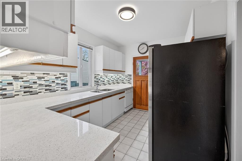 76 WEXFORD Avenue S, Hamilton, Ontario, L8K2N6 — Photo 13