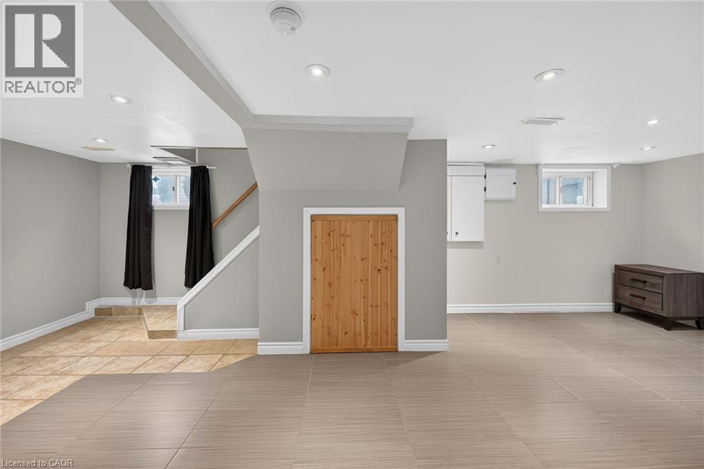 76 WEXFORD Avenue S, Hamilton, Ontario, L8K2N6 — Photo 32