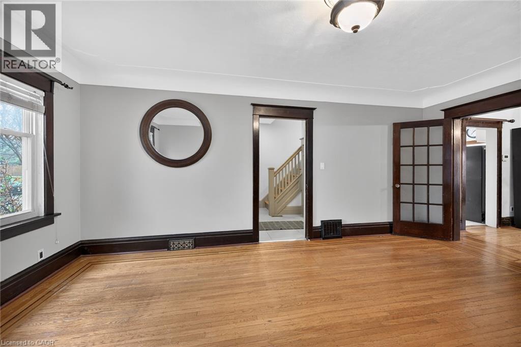 76 WEXFORD Avenue S, Hamilton, Ontario, L8K2N6 — Photo 9