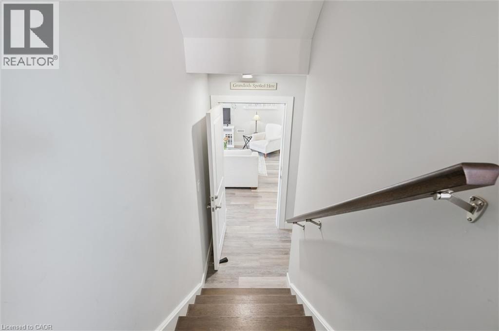 33 ABERDEEN Road N, Cambridge, Ontario, N1S2X1 — Photo 35