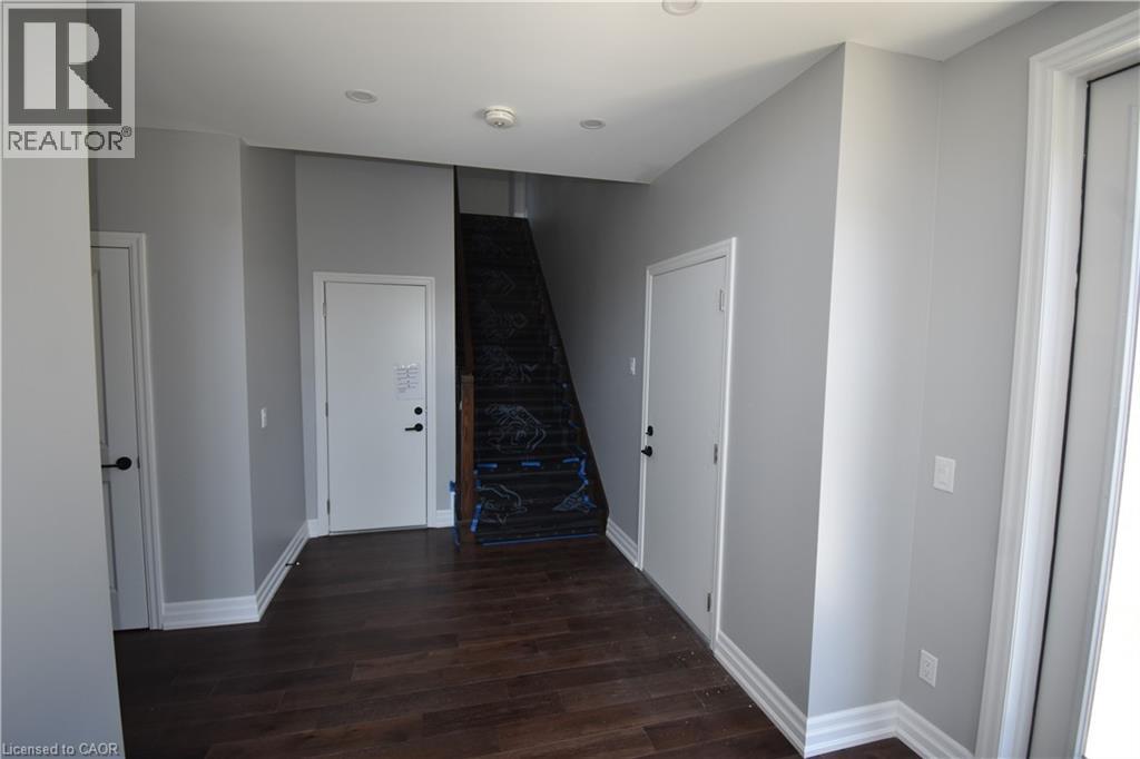 1294 CORIC Avenue Unit# 1, Burlington, Ontario, L7R3S3 — Photo 19