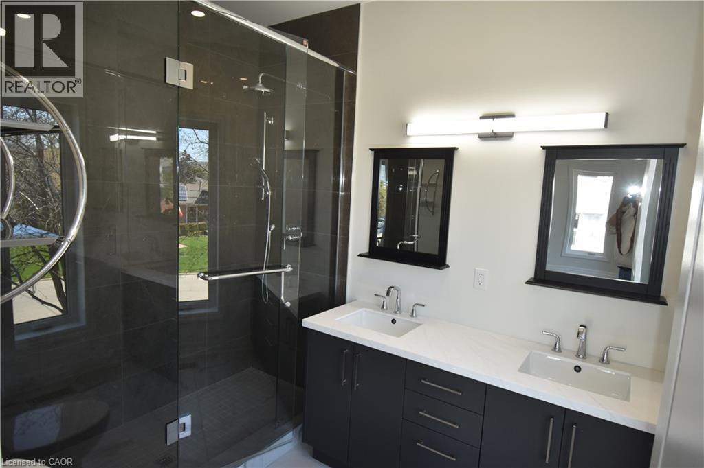 1294 CORIC Avenue Unit# 1, Burlington, Ontario, L7R3S3 — Photo 24