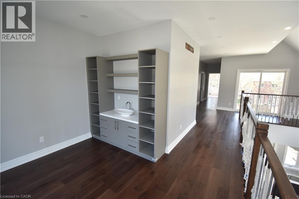 1294 CORIC Avenue Unit# 1, Burlington, Ontario, L7R3S3 — Photo 30