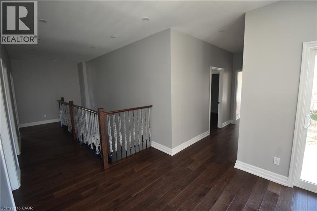 1294 CORIC Avenue Unit# 1, Burlington, Ontario, L7R3S3 — Photo 35