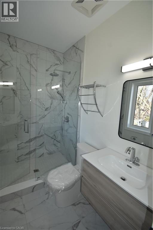 1294 CORIC Avenue Unit# 1, Burlington, Ontario, L7R3S3 — Photo 37