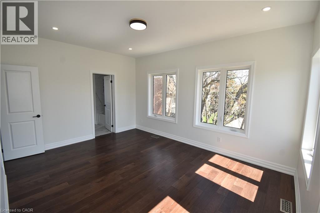 1294 CORIC Avenue Unit# 1, Burlington, Ontario, L7R3S3 — Photo 38