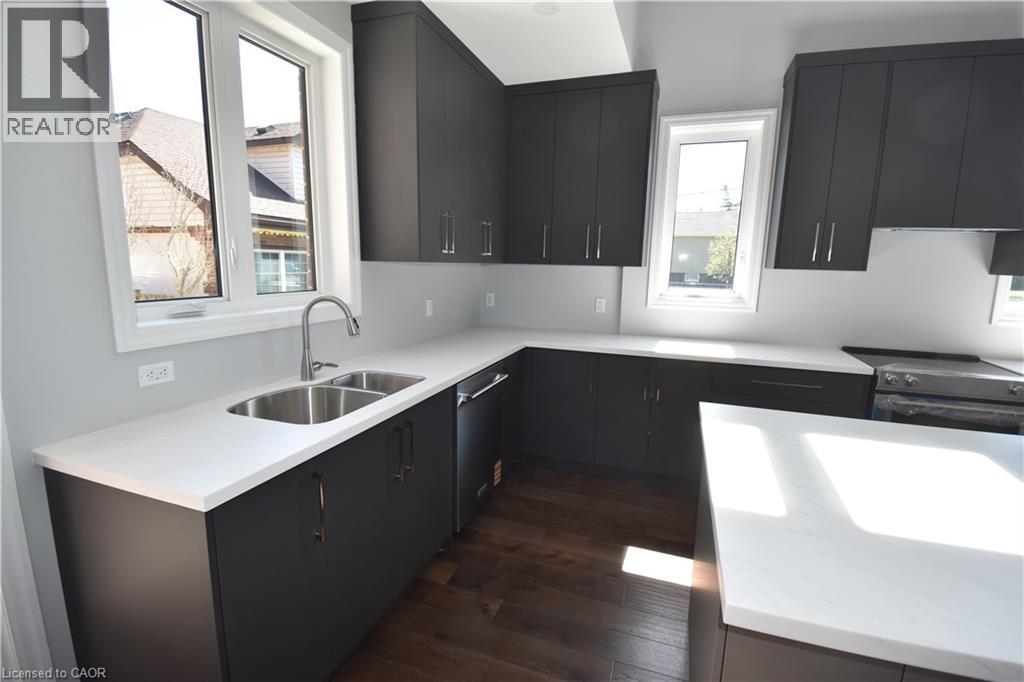 1294 CORIC Avenue Unit# 1, Burlington, Ontario, L7R3S3 — Photo 7