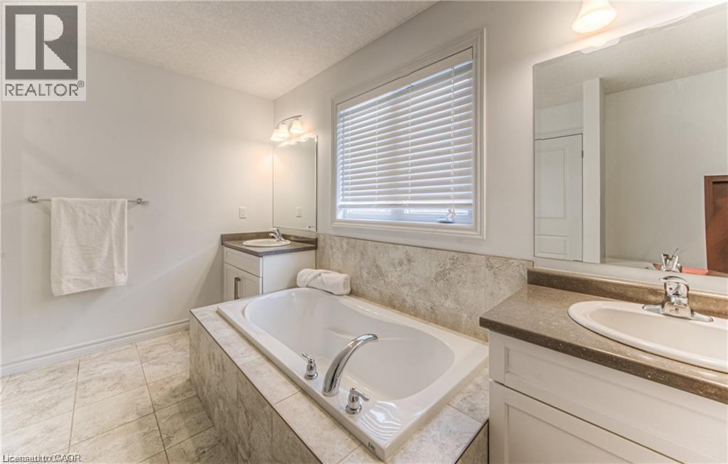 26 SPRING CREEK Street, Kitchener, Ontario, N2A0G3 — Photo 21