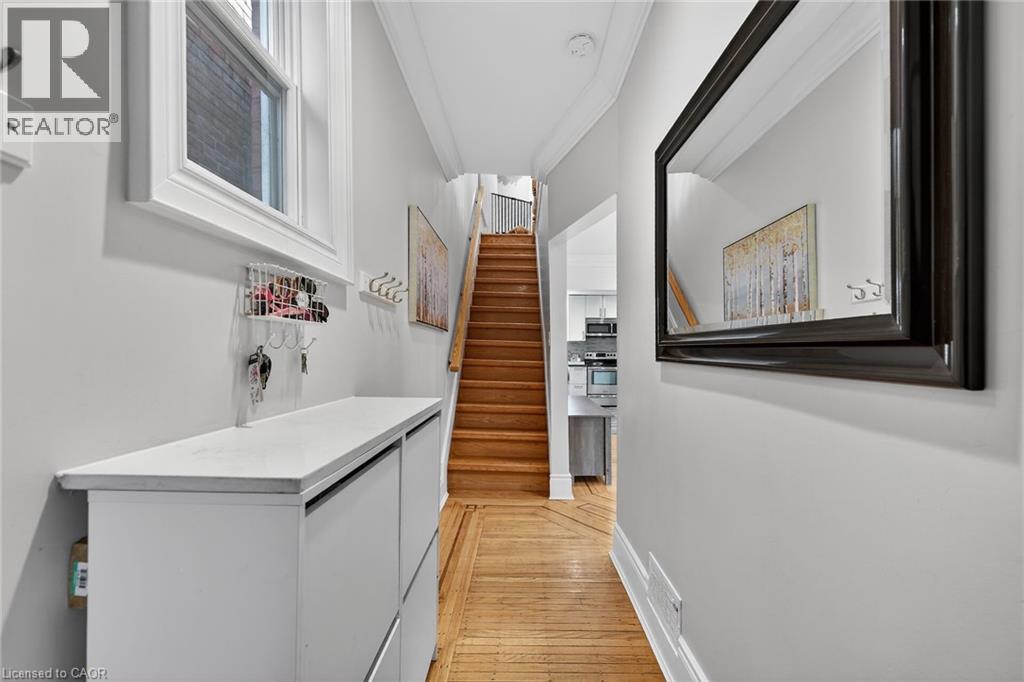 179 BURRIS Street, Hamilton, Ontario, L8M2J7 — Photo 3