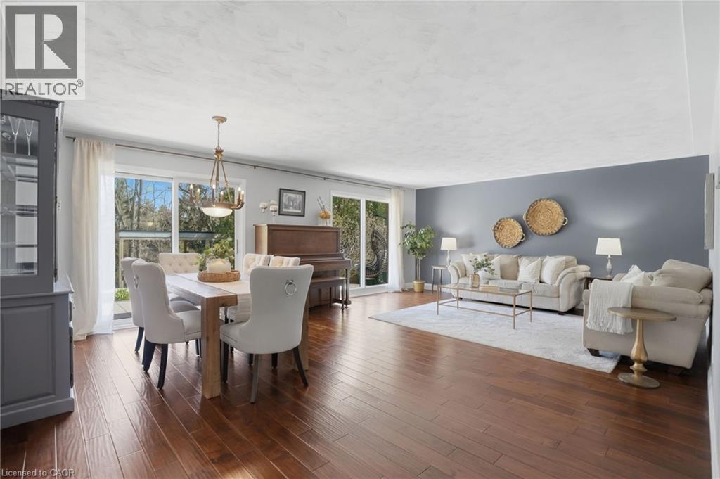 30 CARL Crescent, Waterdown, Ontario, L8B0G5 — Photo 17