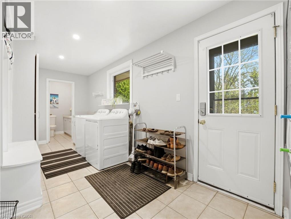 30 CARL Crescent, Waterdown, Ontario, L8B0G5 — Photo 23