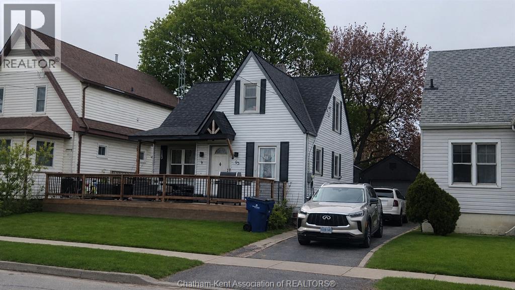 95 Poplar STREET, Chatham, Ontario, N7L1K2 — Photo 2