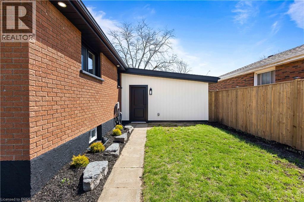 48 LINDEN Avenue, Brantford, Ontario, N3S7E5 — Photo 35
