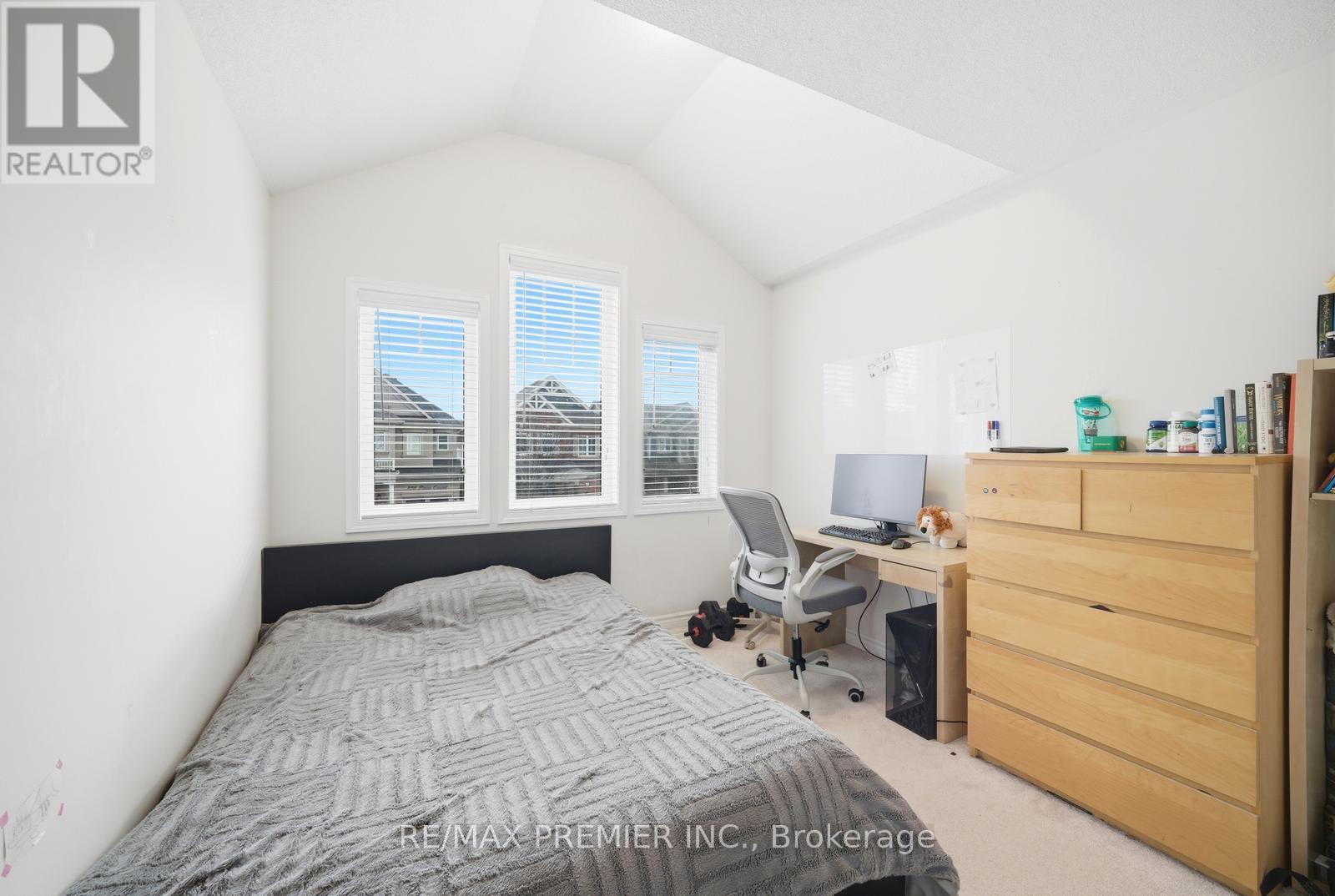 931 PENSON CRESCENT, Milton (CO Coates), Ontario, L9T8Z7 — Photo 15