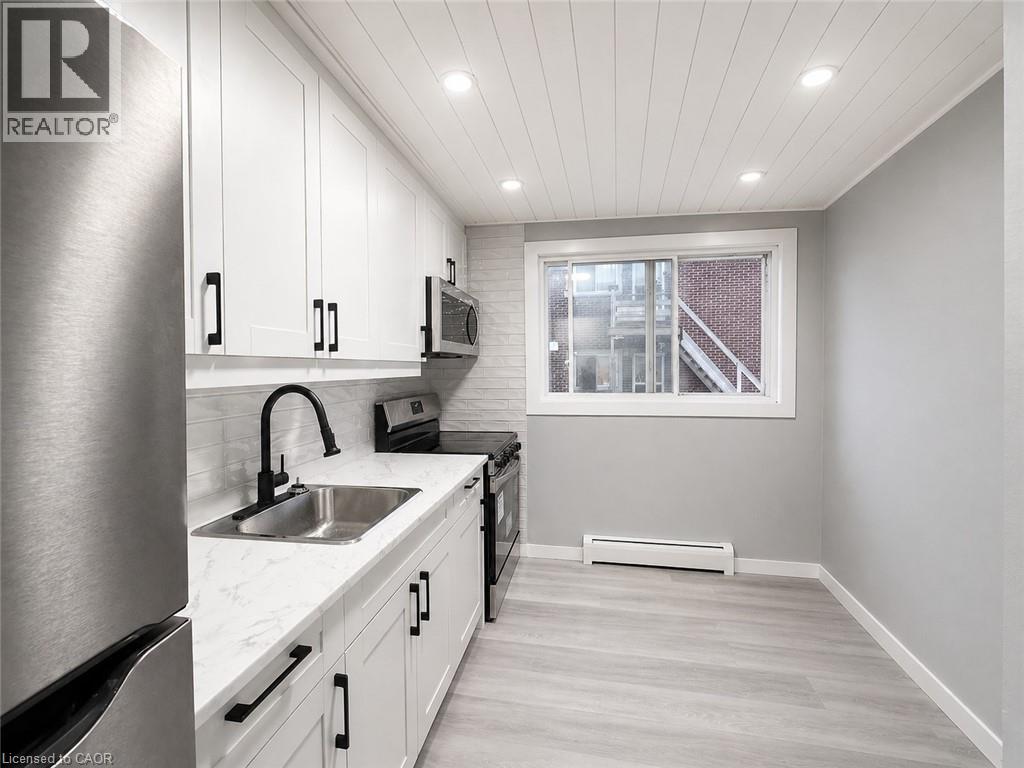 281 LORNE Avenue Unit# 4, Kitchener, Ontario, N2M3Y9 — Photo 6