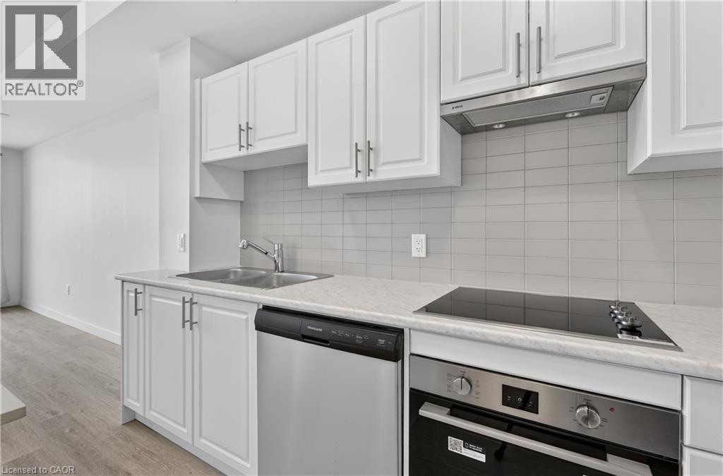 461 GREEN Road Unit# 305, Stoney Creek, Ontario, L8E0L5 — Photo 10