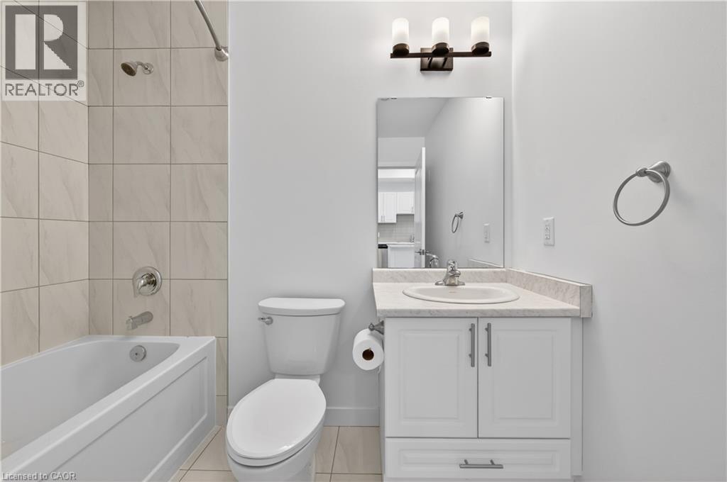 461 GREEN Road Unit# 305, Stoney Creek, Ontario, L8E0L5 — Photo 19