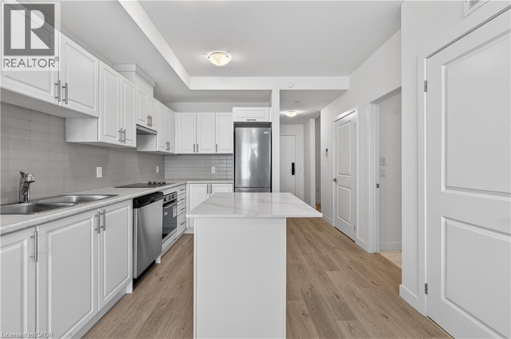 461 GREEN Road Unit# 305, Stoney Creek, Ontario, L8E0L5 — Photo 8