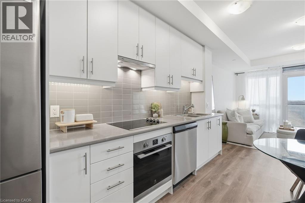 461 GREEN Road Unit# 522, Stoney Creek, Ontario, L8E0L5 — Photo 6