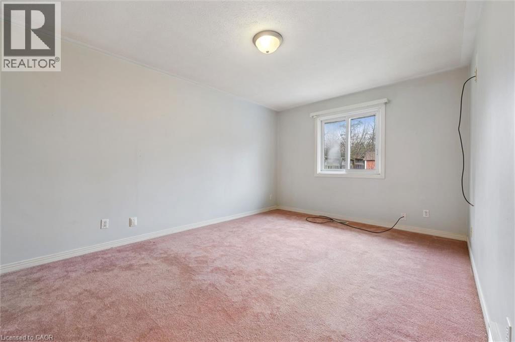 576 THORNDALE Drive, Waterloo, Ontario, N2T2P9 — Photo 13